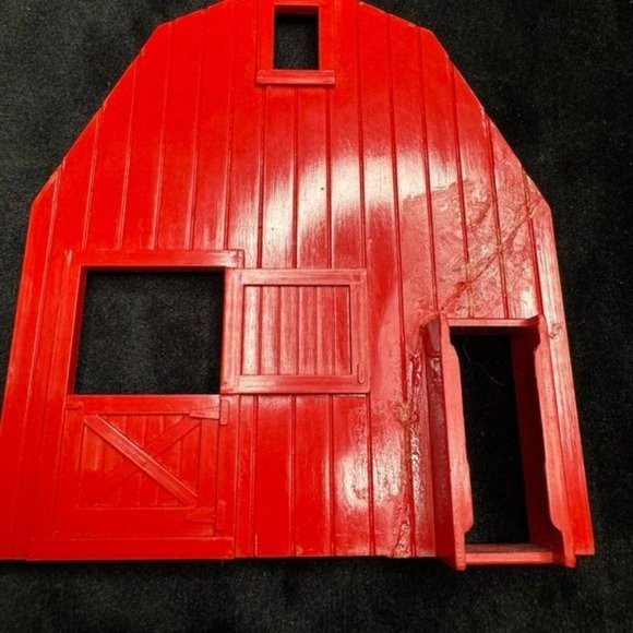 Plasticville,  USA Barn Kit BN 1 - Picture 5 of 7